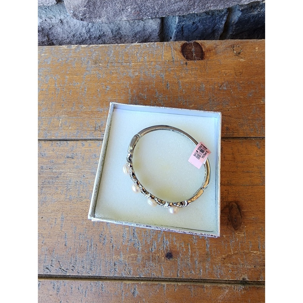 Faux Pearl Rhinestone Hinged Bangle Bracelet Silver Tone w/ Box - Picture 12 of 13